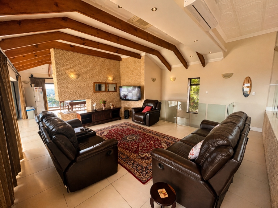 6 Bedroom Property for Sale in Monte Christo Western Cape